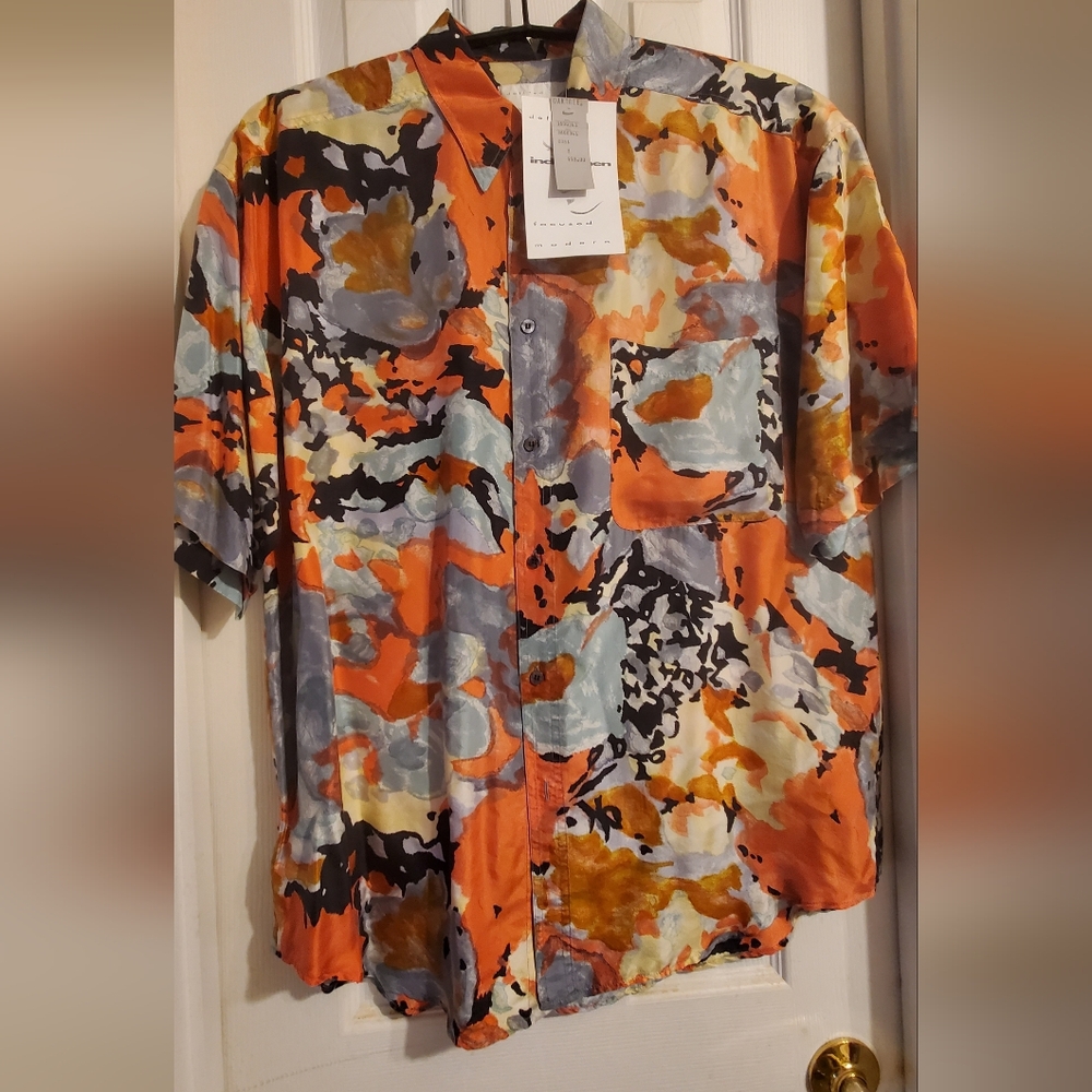Vintage Defined Index MAN 100% Silk Vibrant Abstract Button-Up Shirt